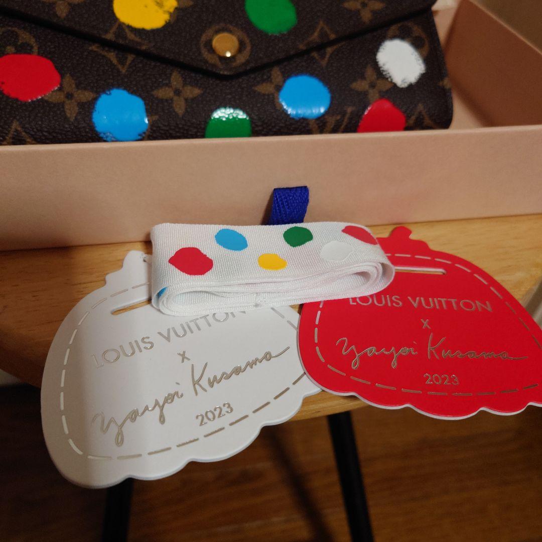 限定 ルイヴィトン ポルトフォイユ・サラNM M81980 草間彌生コラボ　希少