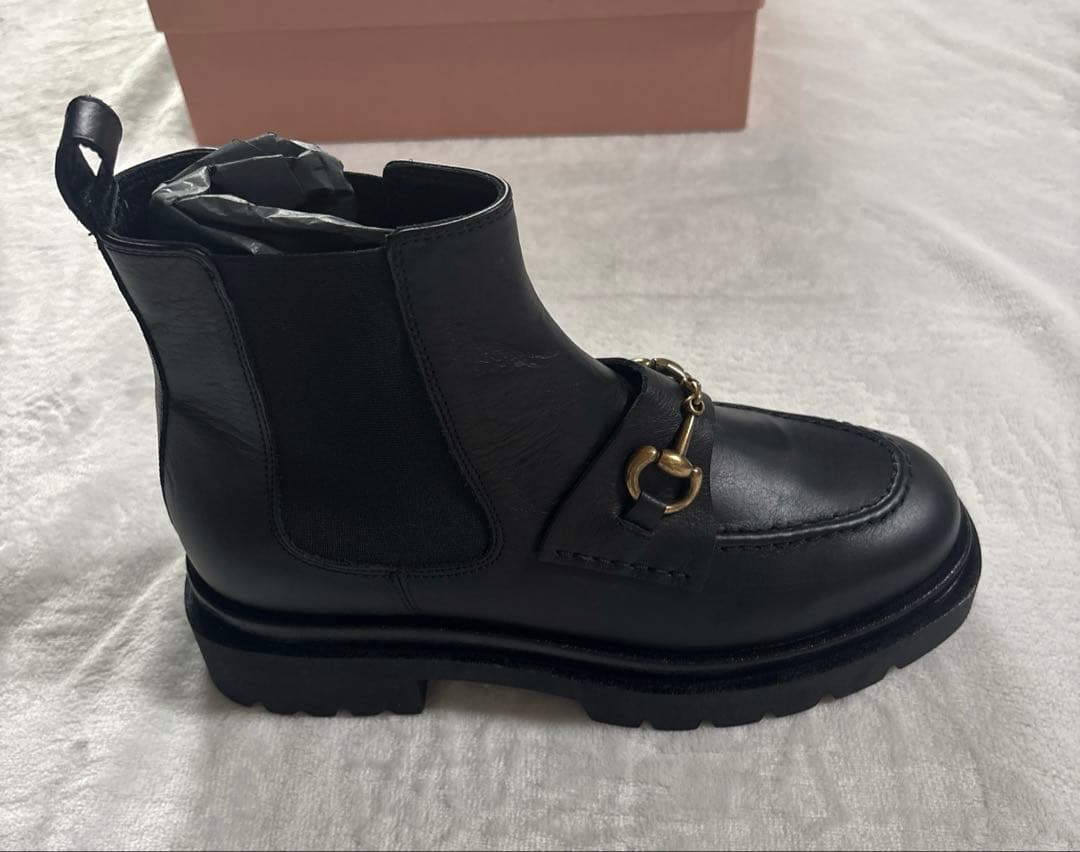 FABIO RUSCONI ブラックブーツ　サイズ40 未使用