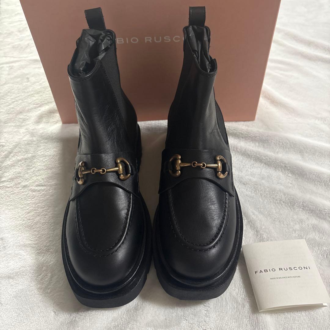 FABIO RUSCONI ブラックブーツ　サイズ40 未使用
