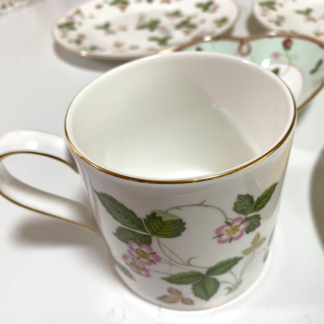 新品未使用　ウェッジウッド　7点まとめ売り！マグカップ、プレート4枚　ハート型皿