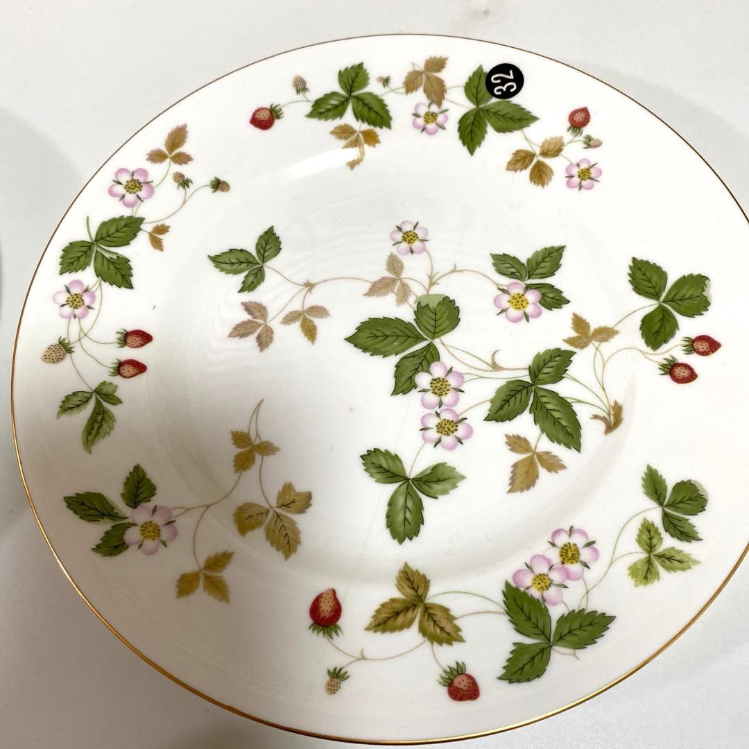 新品未使用　ウェッジウッド　7点まとめ売り！マグカップ、プレート4枚　ハート型皿