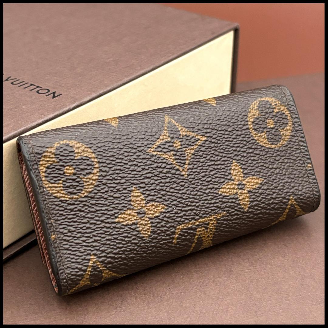 ルイヴィトン　モノグラム　キーケース　ミュルティクレ4　キーホルダー　ブラウン