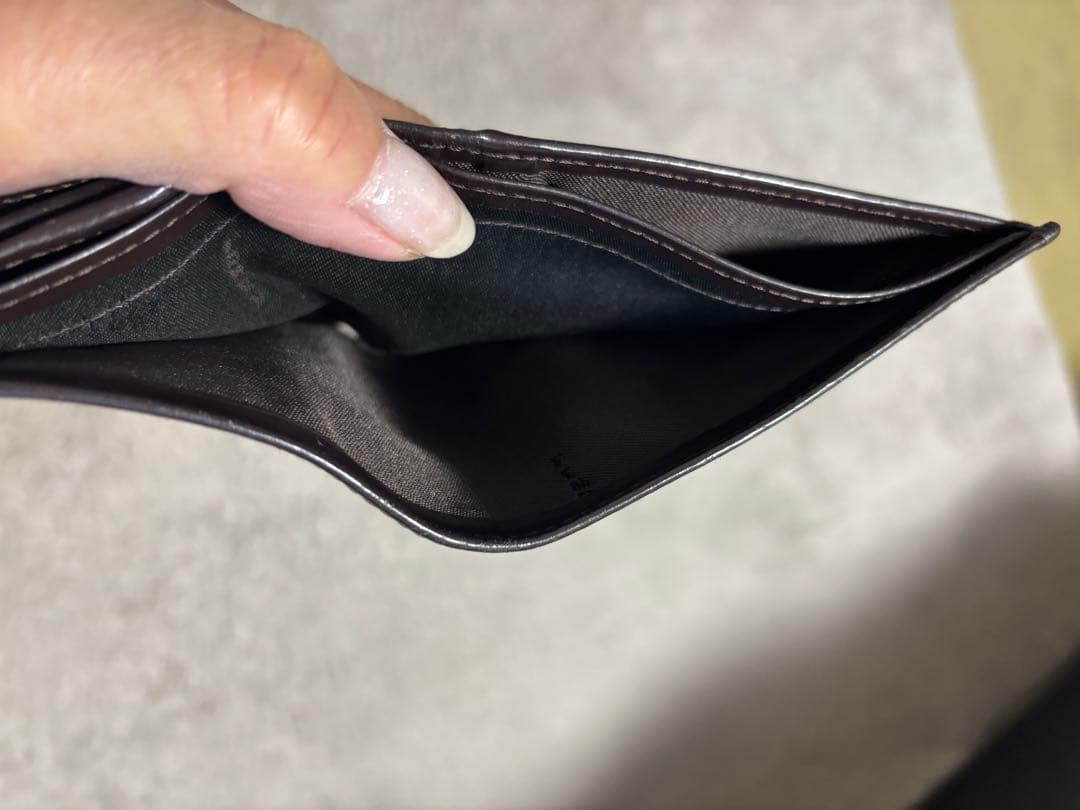 FENDI二つ折り財布