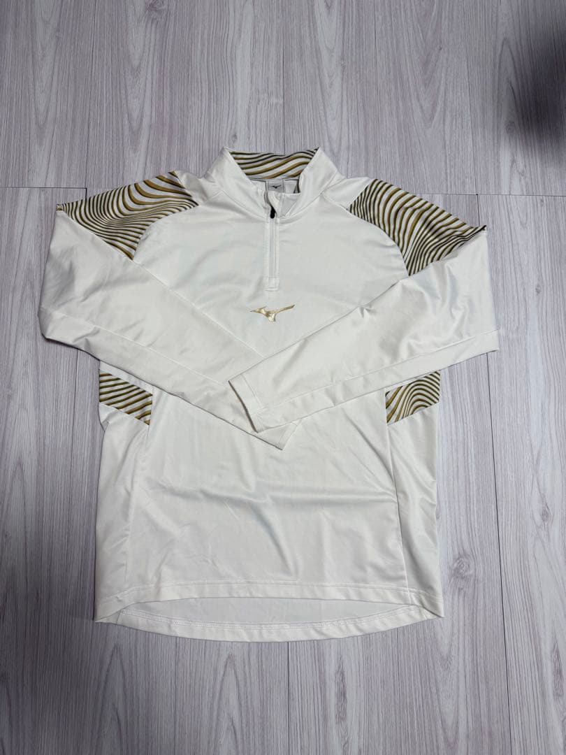 Mizuno ブラック、ホワイトジャージ上下セット