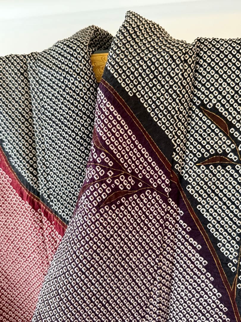 総絞り 訪問着 正絹 枝葉模様 幾何学文様 身丈155cm (新品未着用品)