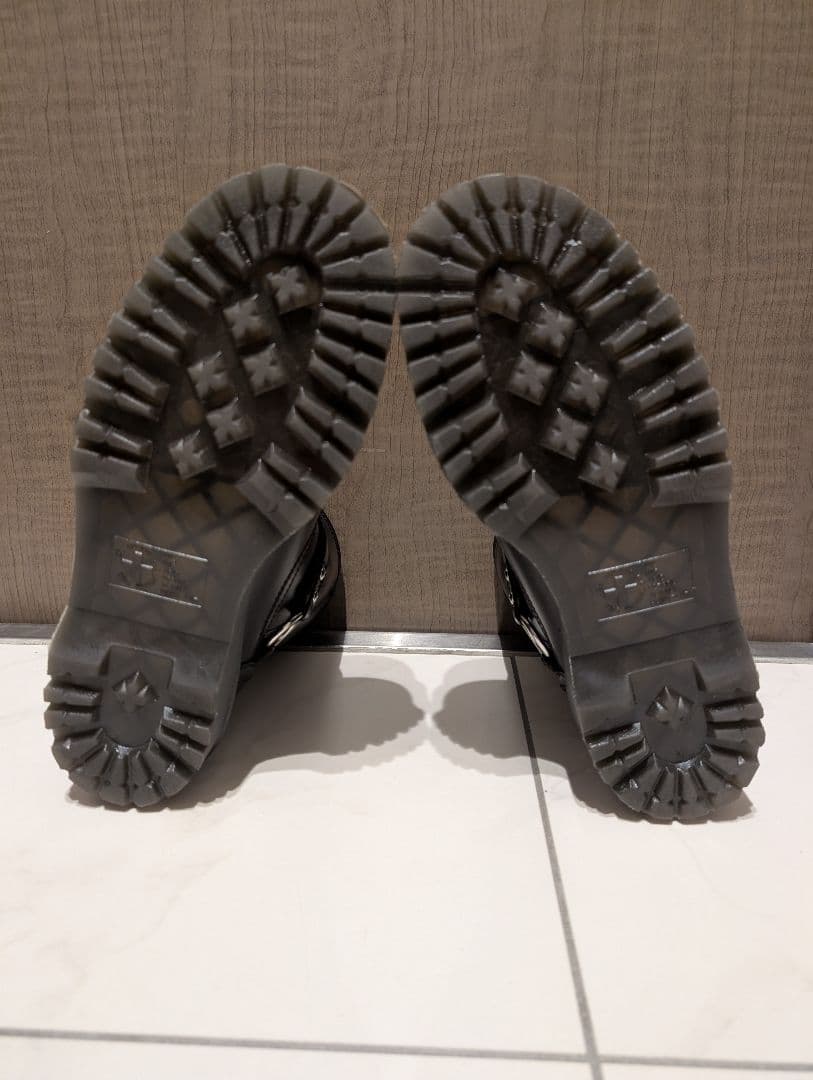 【Dr. Martens】ドクターマーチンアニストン【UK10】