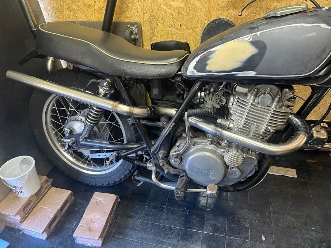 yoshihirosr400 sr500 アップ中通しマフラー　1jr