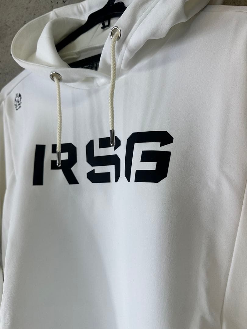 【新品未使用】サイズ2 レディース パーカー ラッセルノ 2599