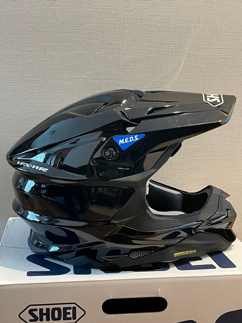 新品未使用　SHOEI VFX-WR