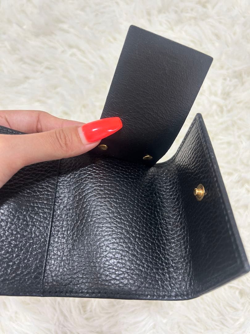 ✨【超美品】GUCCI 黒 レザー キーケース