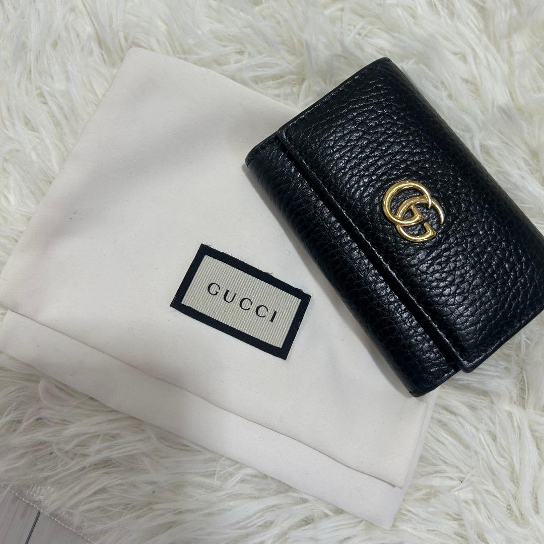 ✨【超美品】GUCCI 黒 レザー キーケース