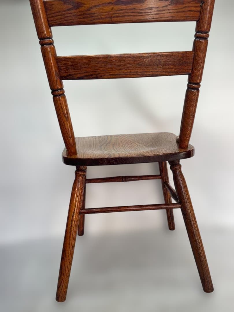 シンリー　Shin-Lee 　大塚家具　ダイニングチェア　12c99