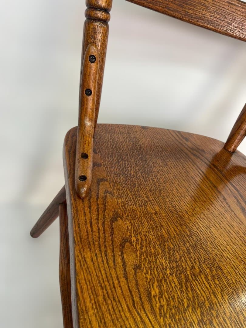 シンリー　Shin-Lee 　大塚家具　ダイニングチェア　12c99