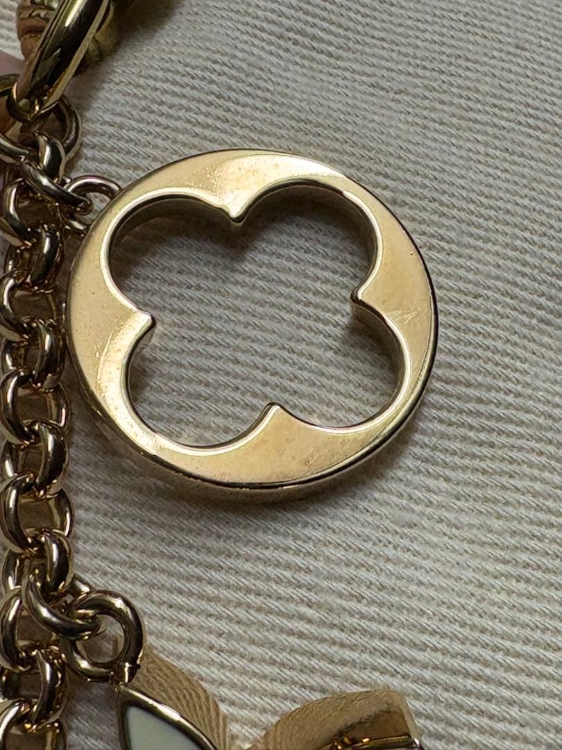 ルイ ヴィトン バッグチャーム チェーンフルールドゥ