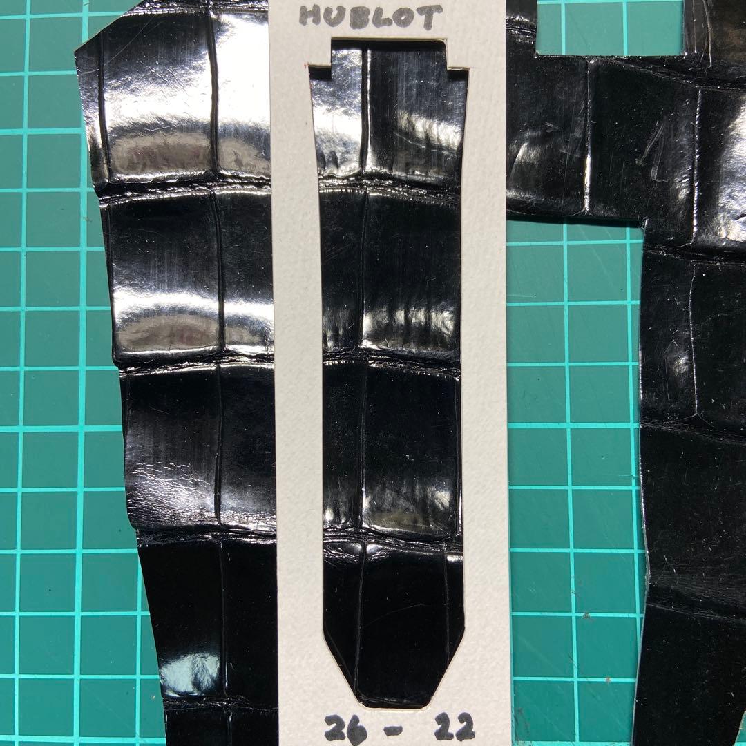 ウッディー　HUBLOT専用ベルト・オーダー製作