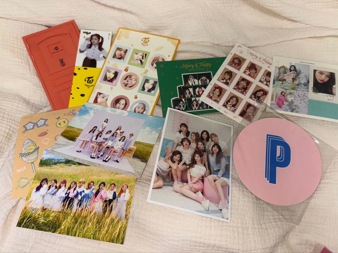 TWICEアルバム30枚セット【付属品付き】