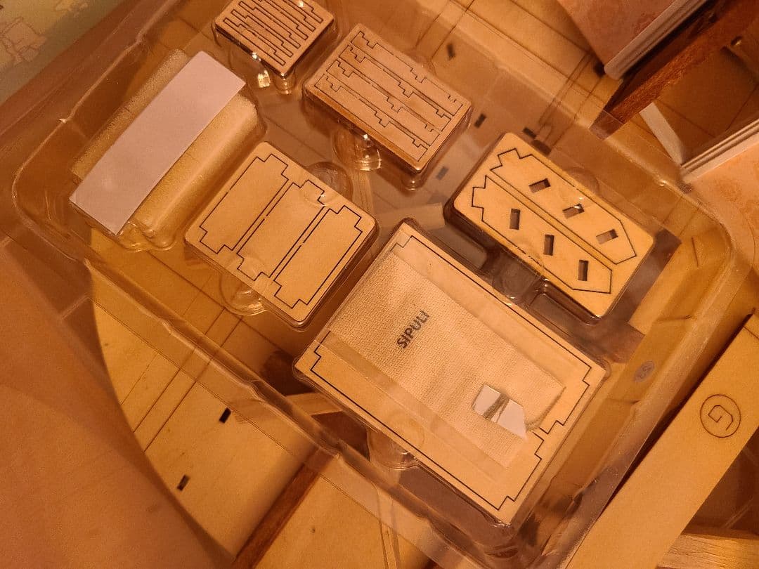 アヤミィです。m(_ _)m 組み立て済み&作りかけ