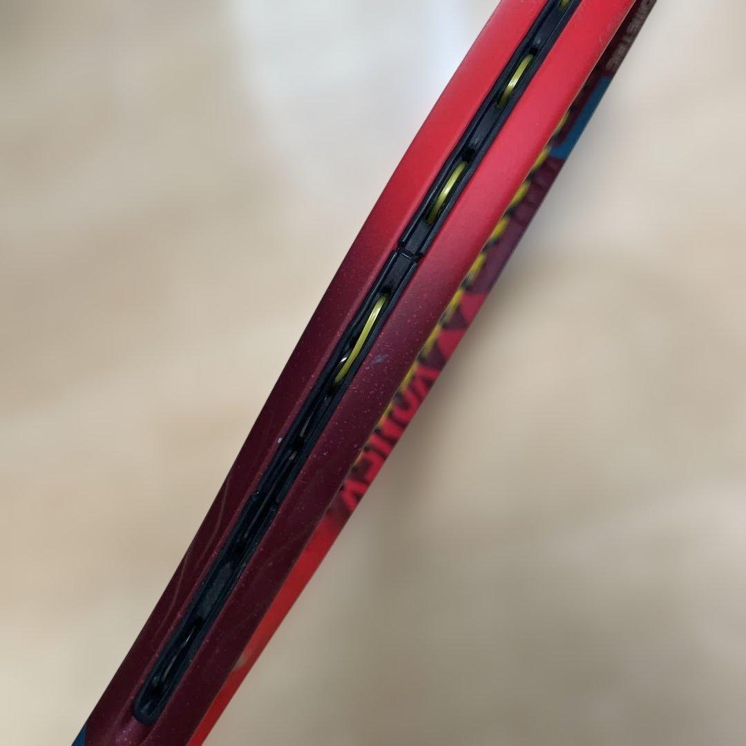YONEX　VCORE 100