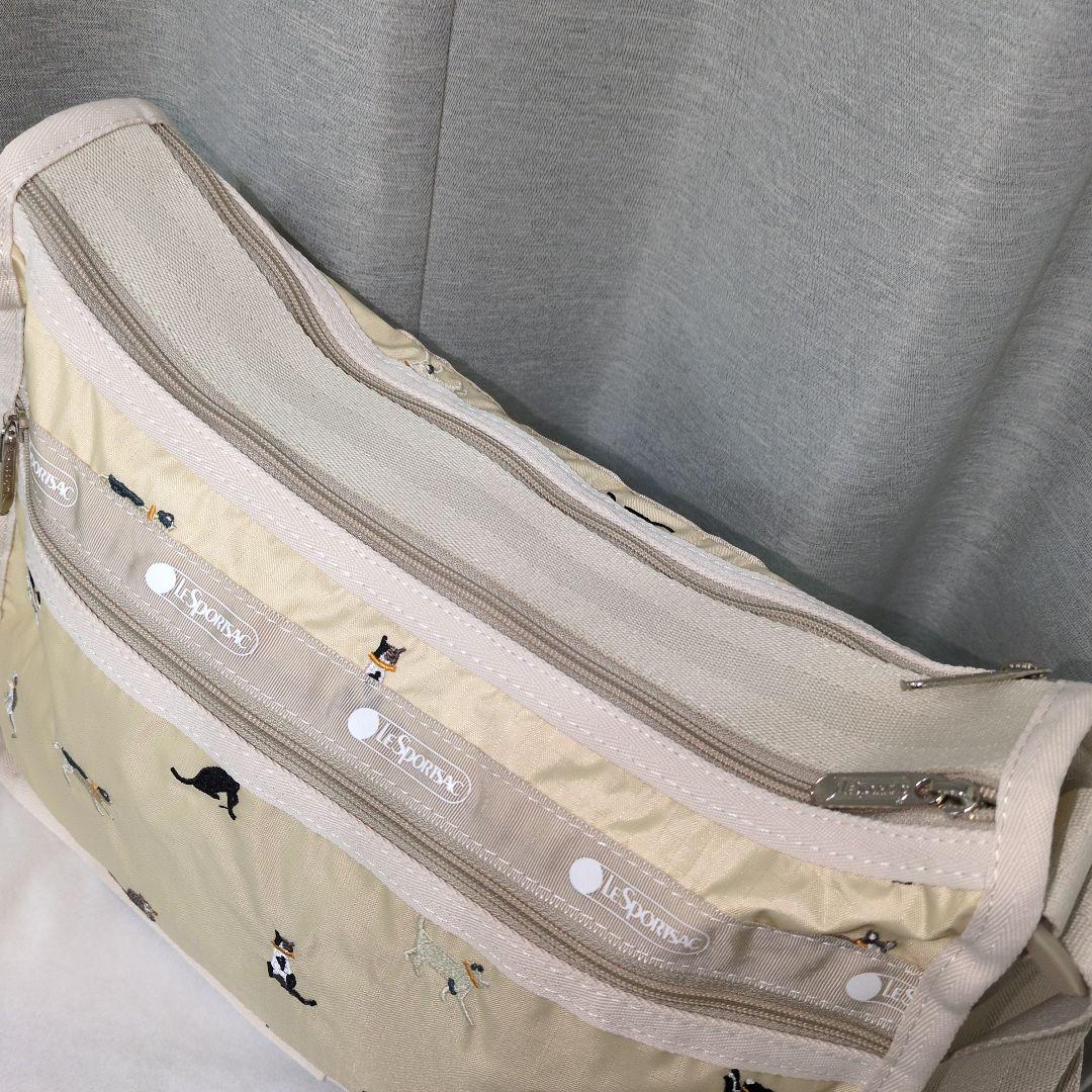 新品未使用　タグ付き！LeSportsac ショルダーバッグ 犬 ネコ刺繍