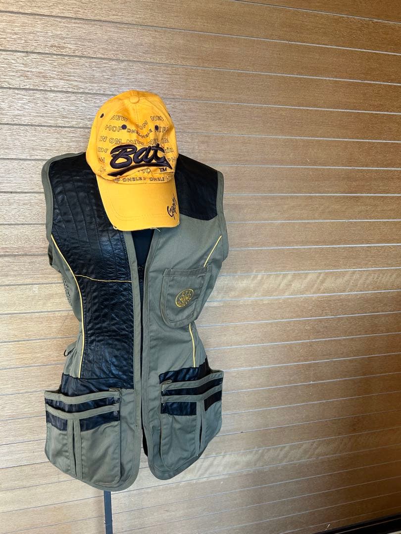 BERETTA ベレッタ レザー シューティング ベスト 38 クレー射撃