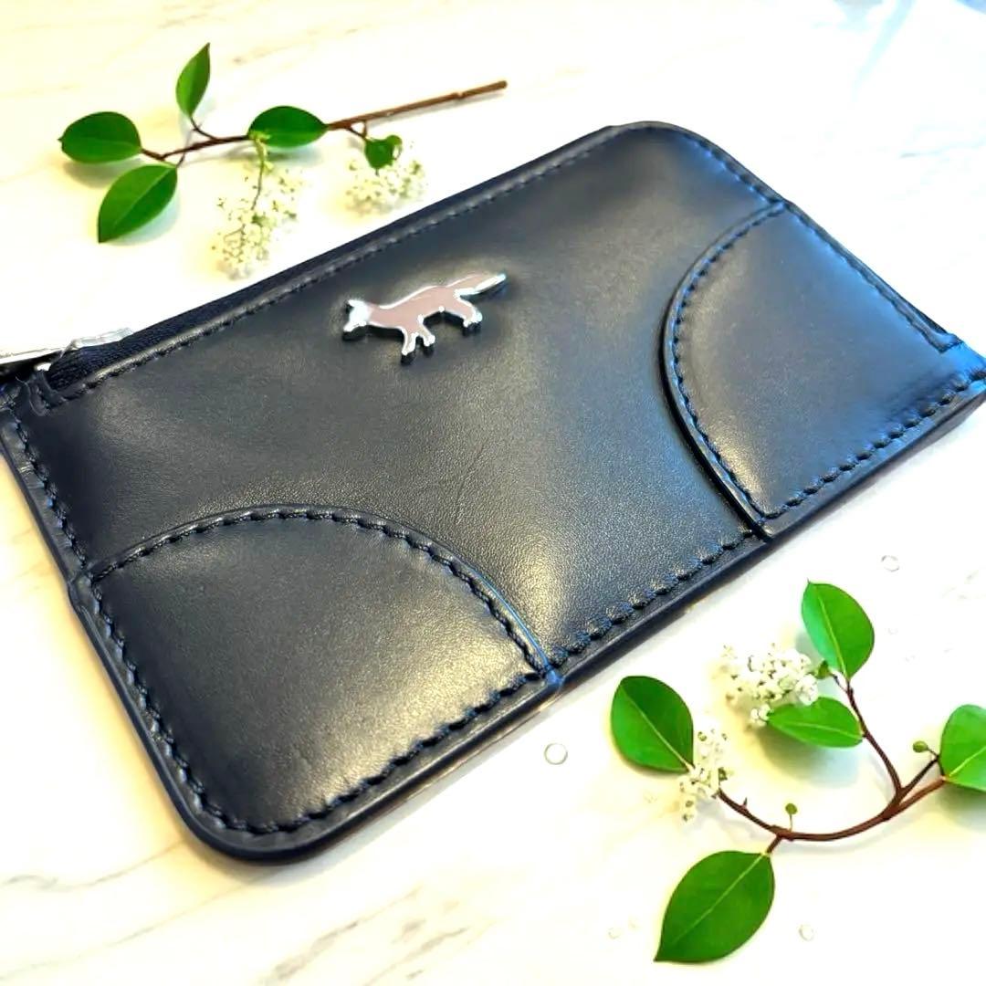 小物 MAISON KITSUNE