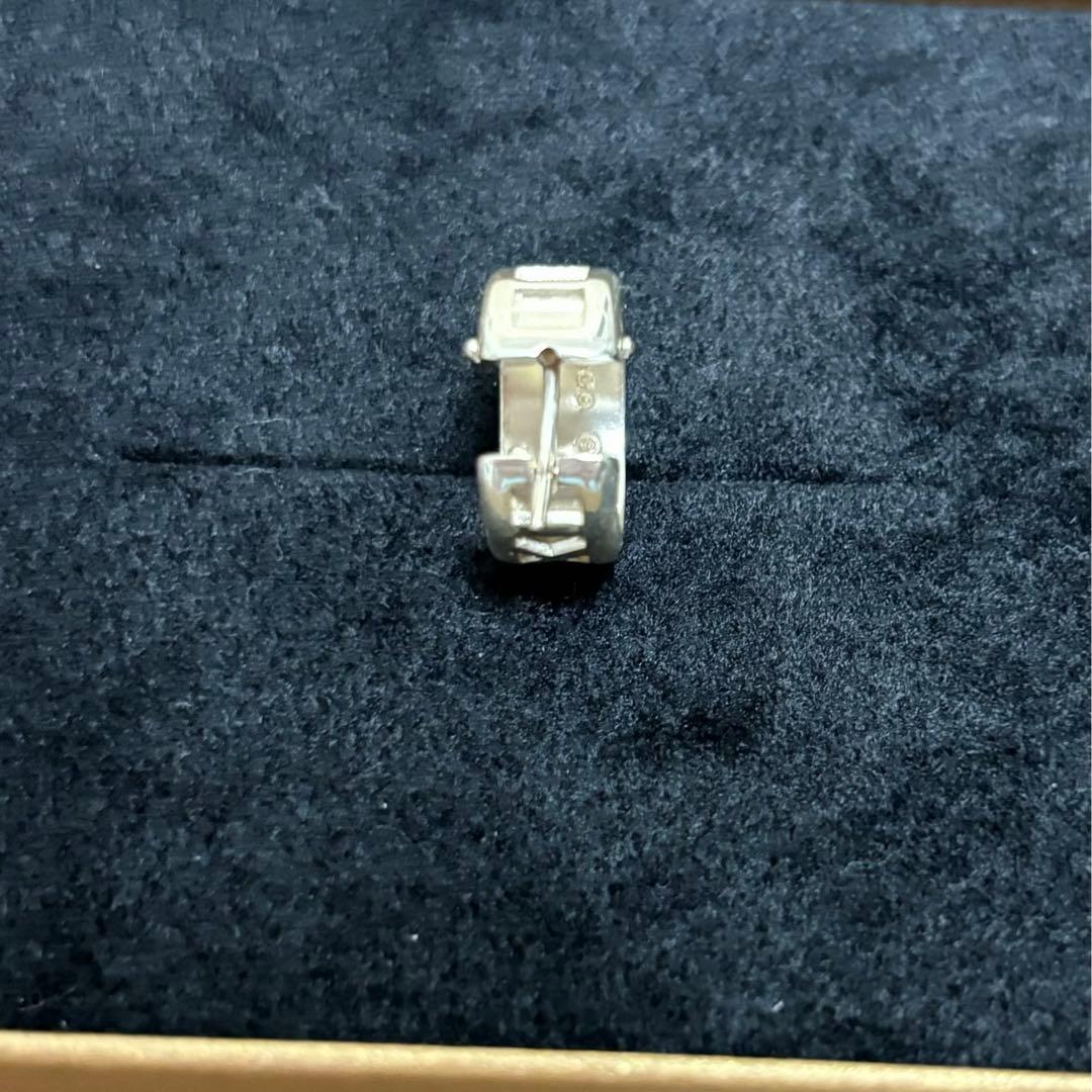 ティファニー　アトラスフープピアス片耳