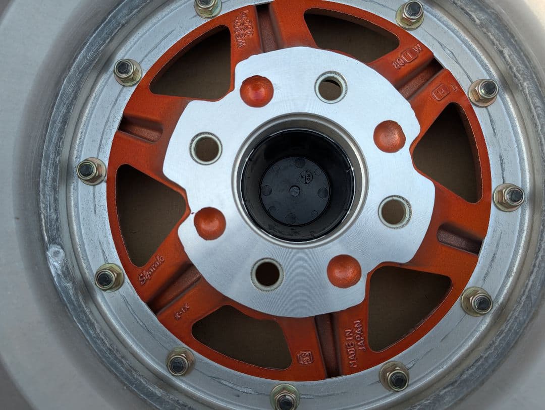 14インチ　　6J 114.3 オフセット＋15 スターシャラク