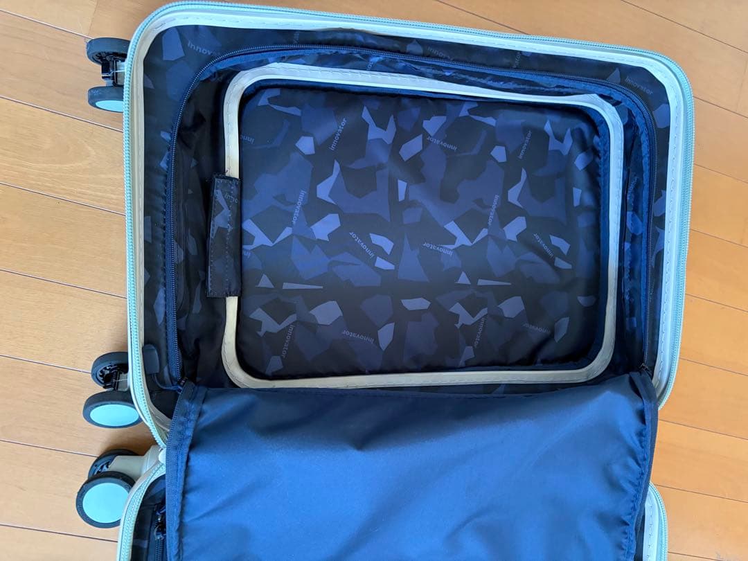 イノベーターキャリーケーススーツケース4サンドベージュ