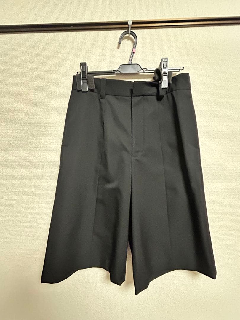 パンツ HEAVY WOOL GABARDINE SHORT TROUSERS