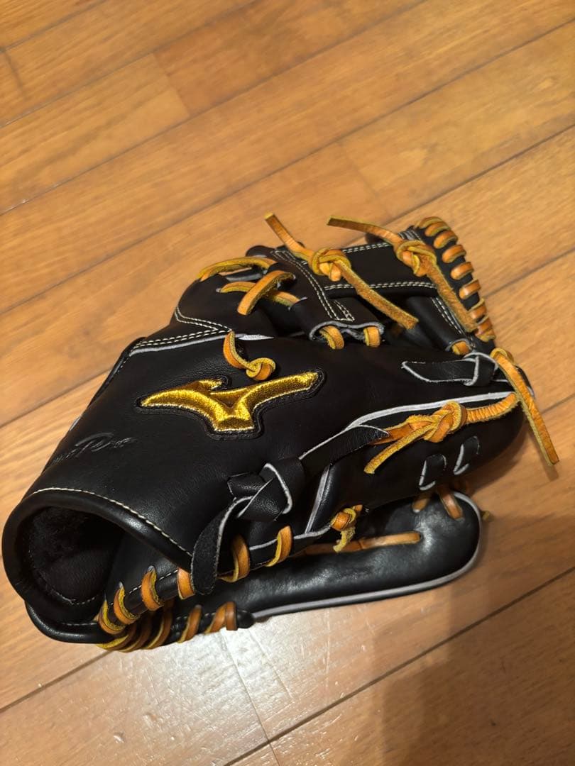 Mizuno Pro硬式グローブ ブラック/タン