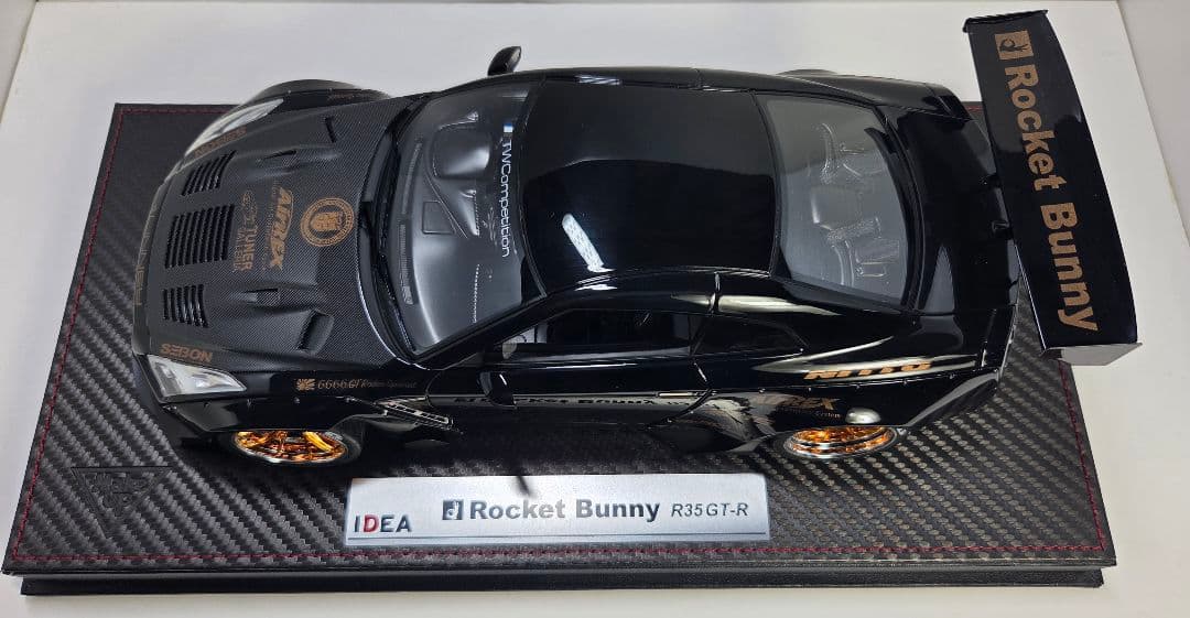 EIDOLPN　アイドロン　1/18　Rocket　Bunny　R35　GTR