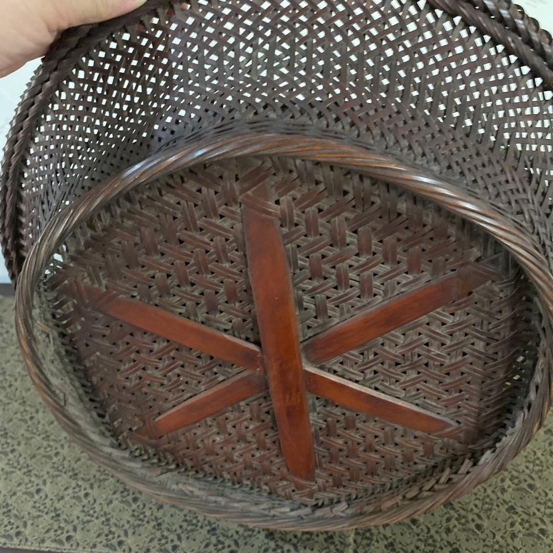 骨董　大きな竹籠　花籠　竹花入　エコメルカリ便指定して下さい