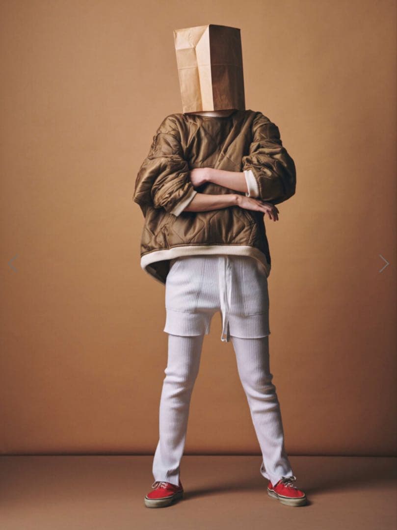 m.u × PRE_QUILTING LONG PULLOVER BEGE