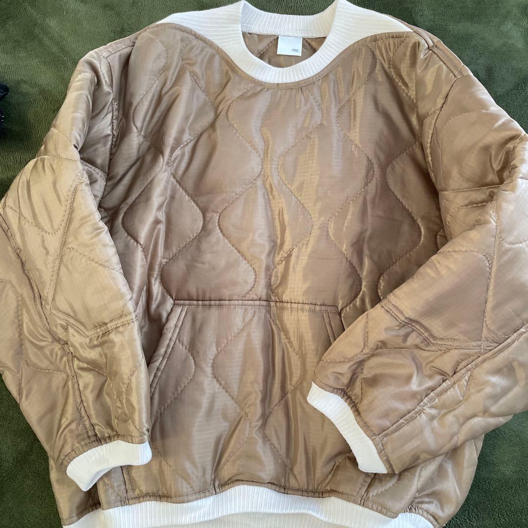 m.u × PRE_QUILTING LONG PULLOVER BEGE