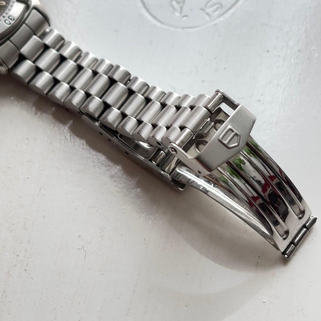 タグホイヤー プロフェッショナル 2000シリーズ腕時計 200m防水