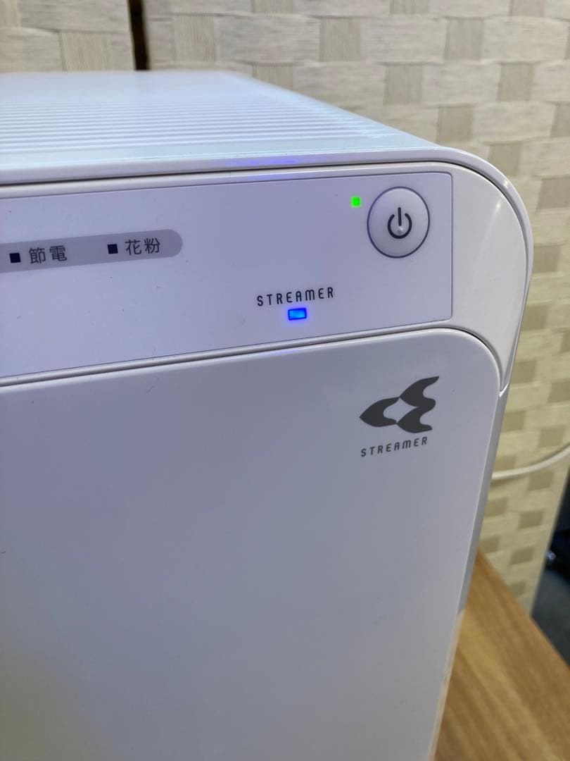 【極美品】ダイキン 空気洗浄機 MC55YBK-W 2021年製