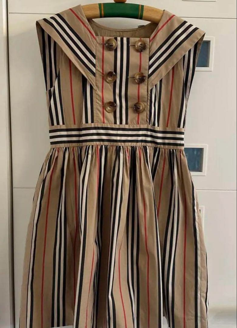 現行BURBERRYセーラー襟 ストライプ ワンピース 10y 140cm
