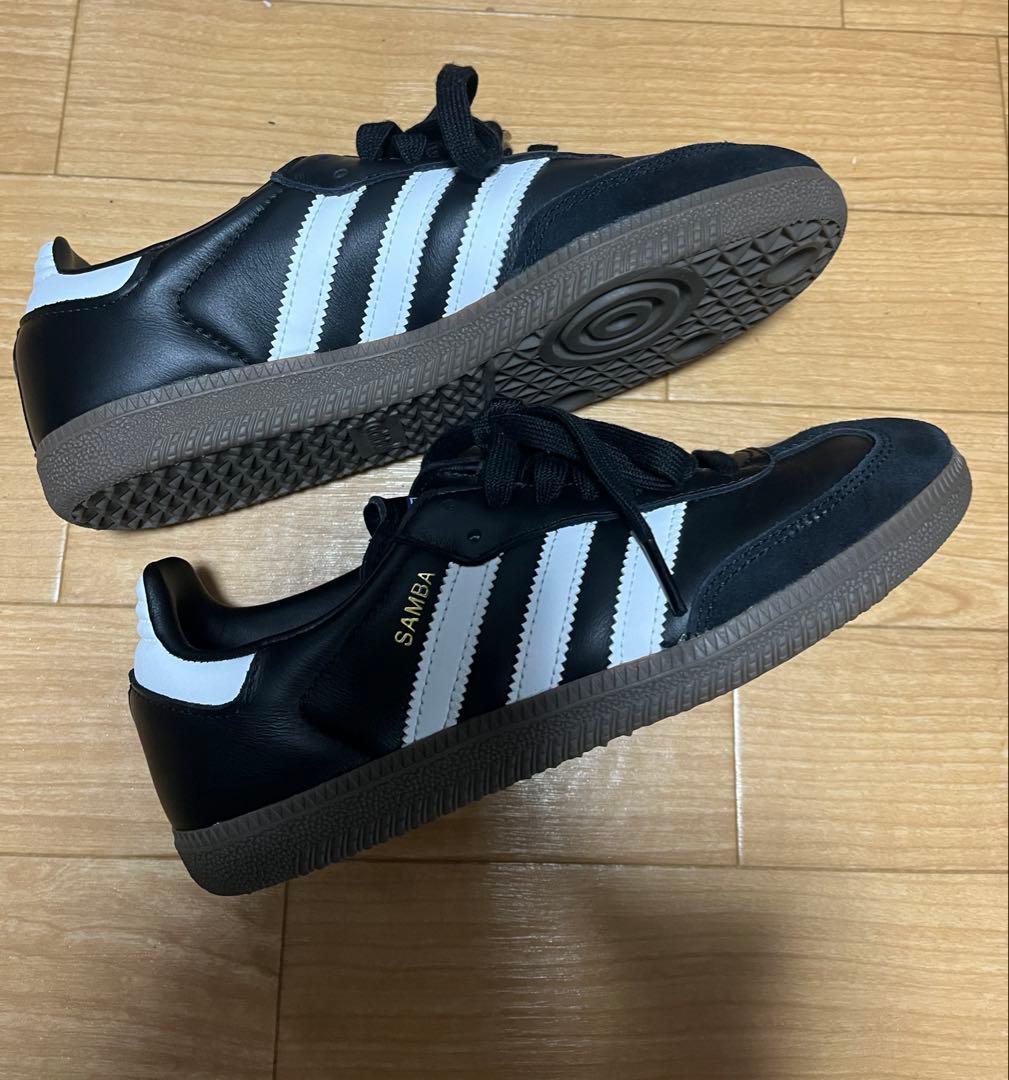 【美品】adidas Samba ブラックスニーカー 22.5cm