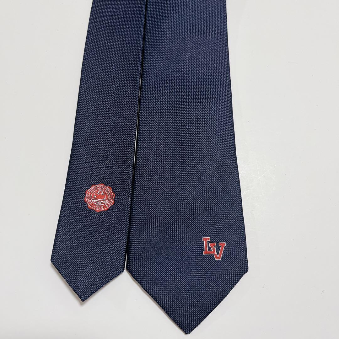 美品 ルイヴィトンネクタイ ハイブランド ソリッドタイ 無地 光沢 希少 ロゴ