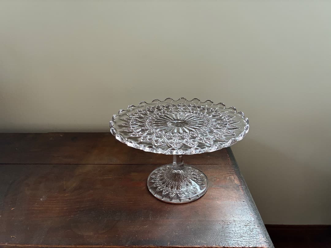 【英国アンティーク】　カットガラス ケーキスタンド