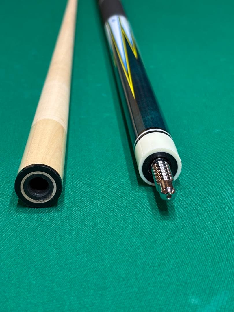 ビリヤードキュー「ラジアル」&キュー ケース付き