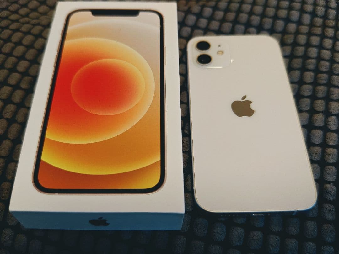 iPhone12 64gb ホワイト 本体