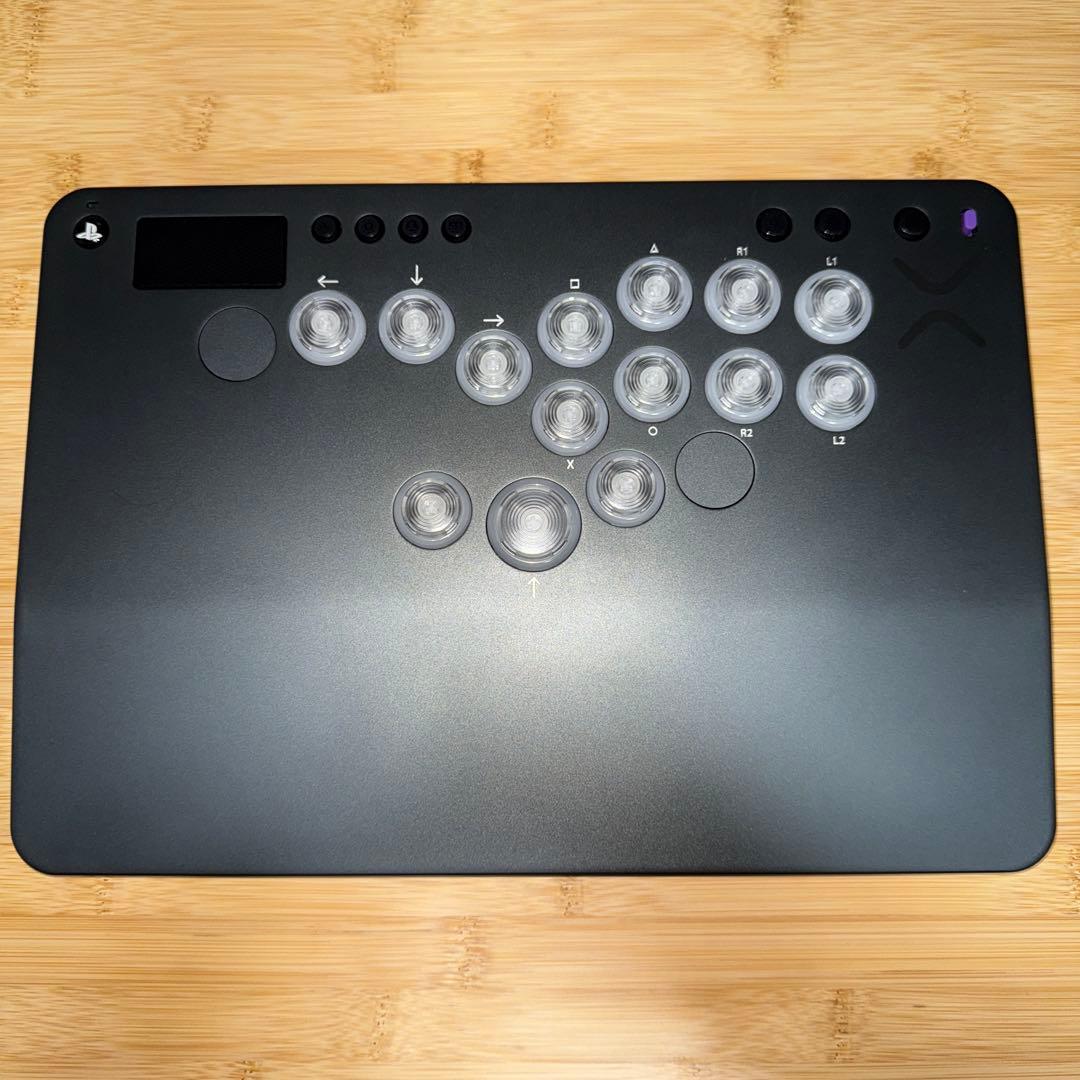 Victrix PRO KO アーケードスティック