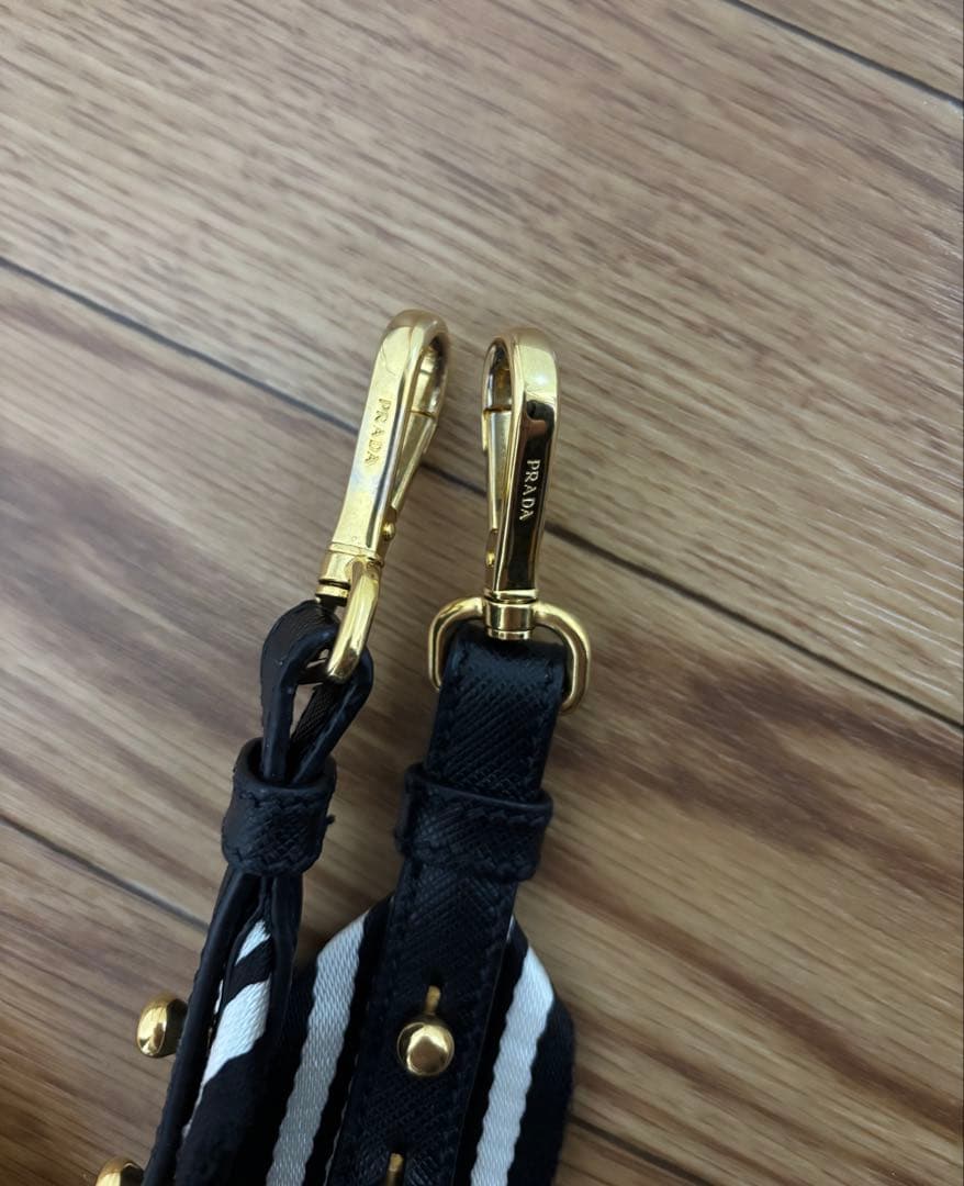 美品 PRADA プラダ カナパ キャンバス ストライプ柄 M ショルダー付き