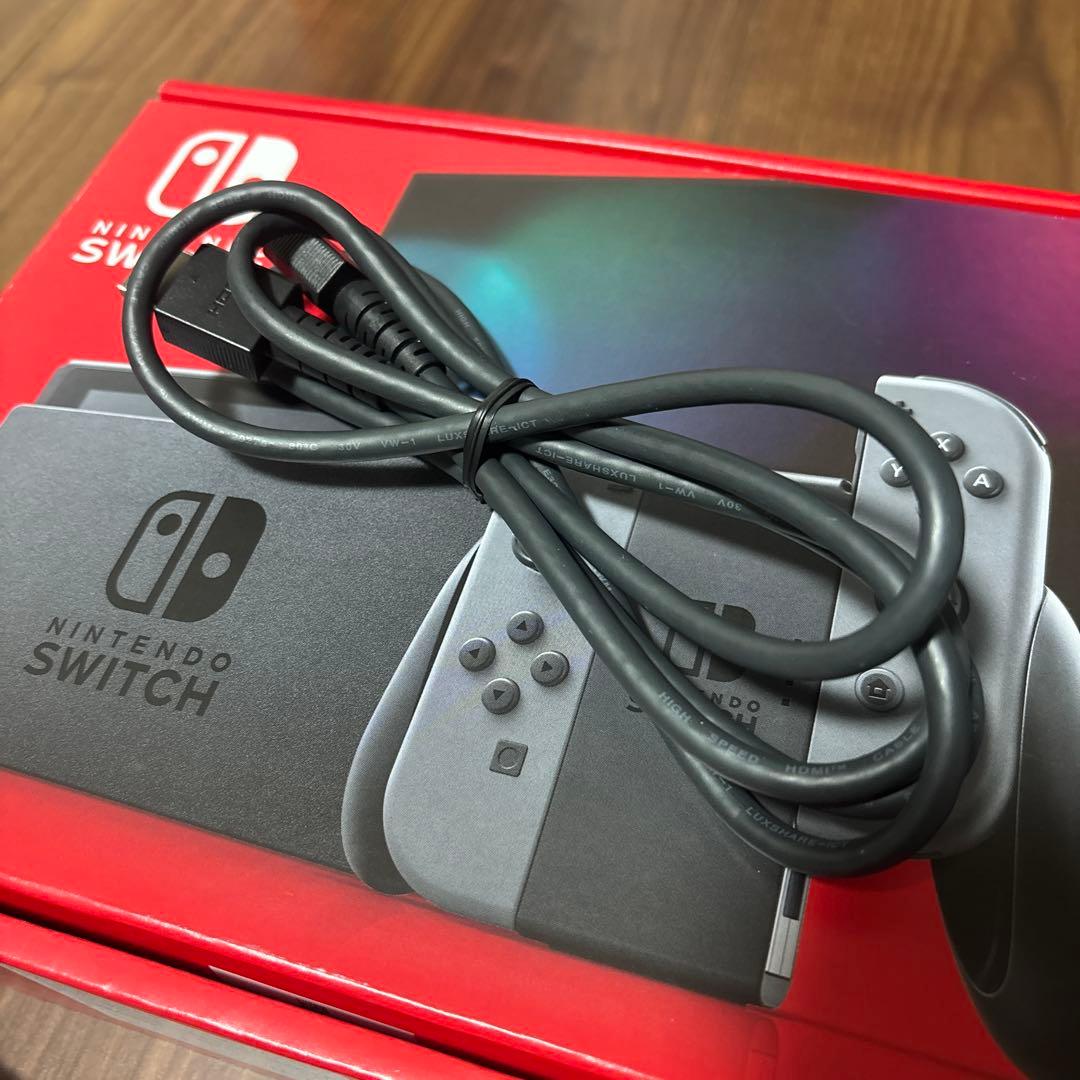【美品】Nintendo Switch 本体 グレー