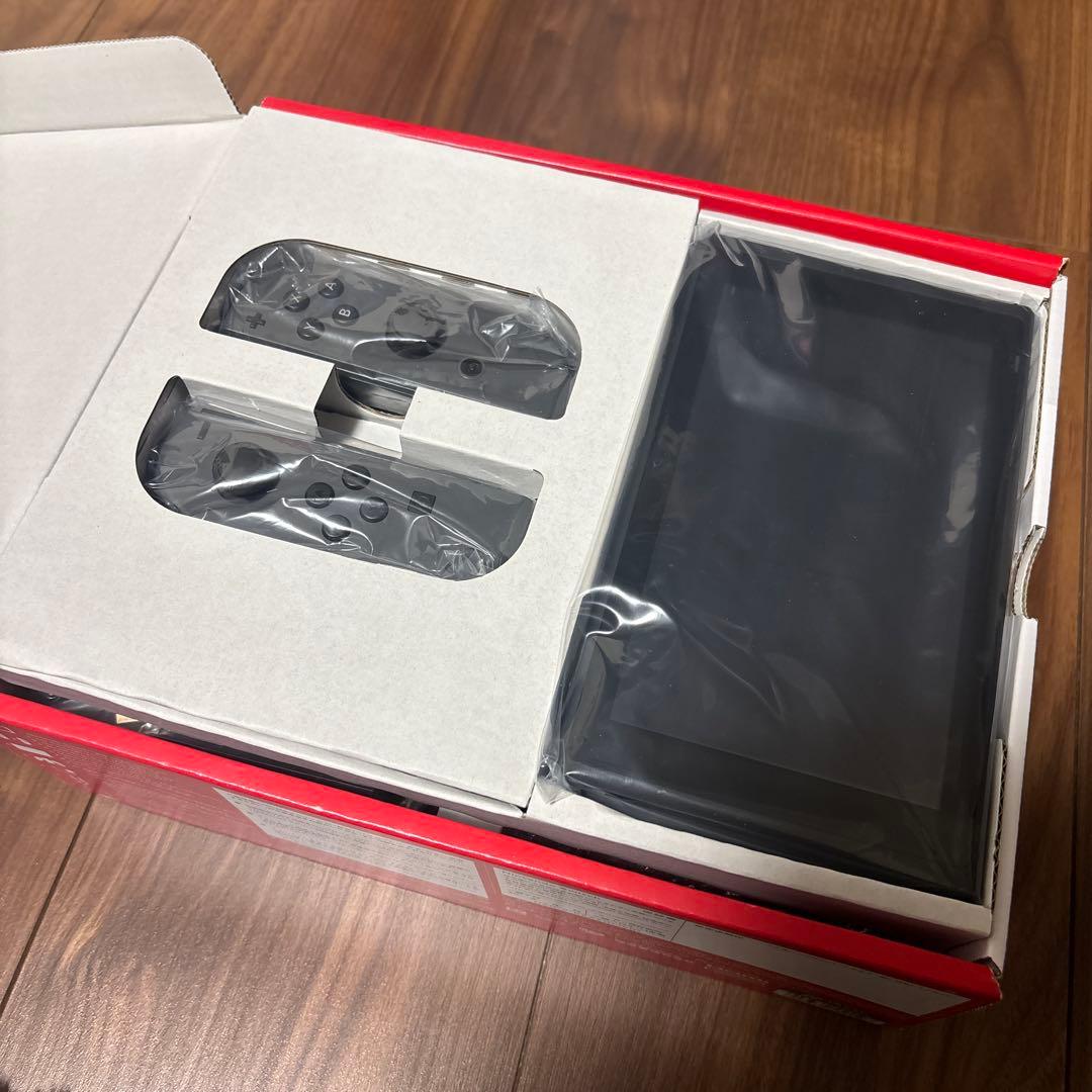 【美品】Nintendo Switch 本体 グレー