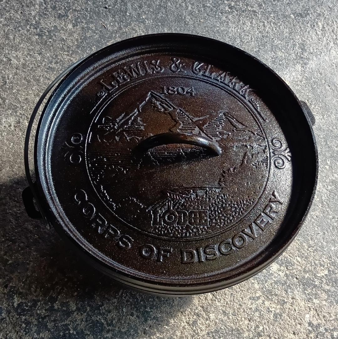 中古 Lodge ダッチオーブン 12インチディープ　ルイス&クラーク