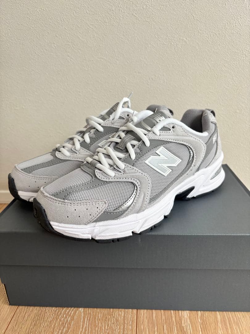 New Balance 530 23.5センチ