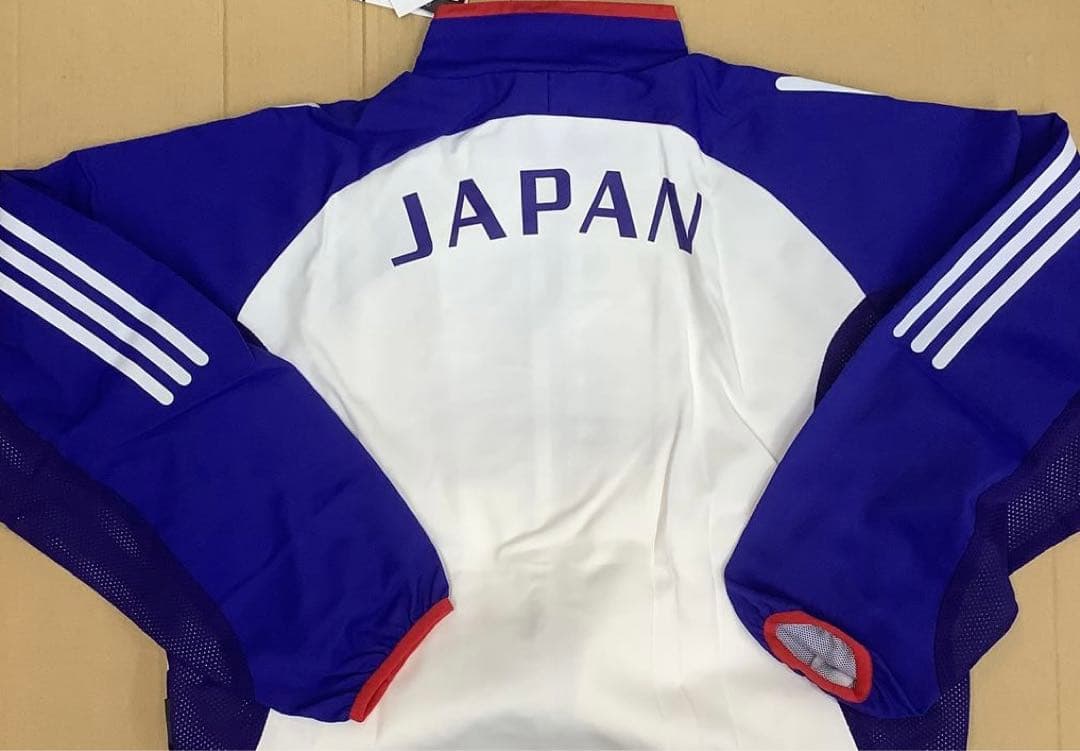 日本代表トレーニングウェア　ジャージ上下セット　Lサイズ　1999年モデル⁉︎