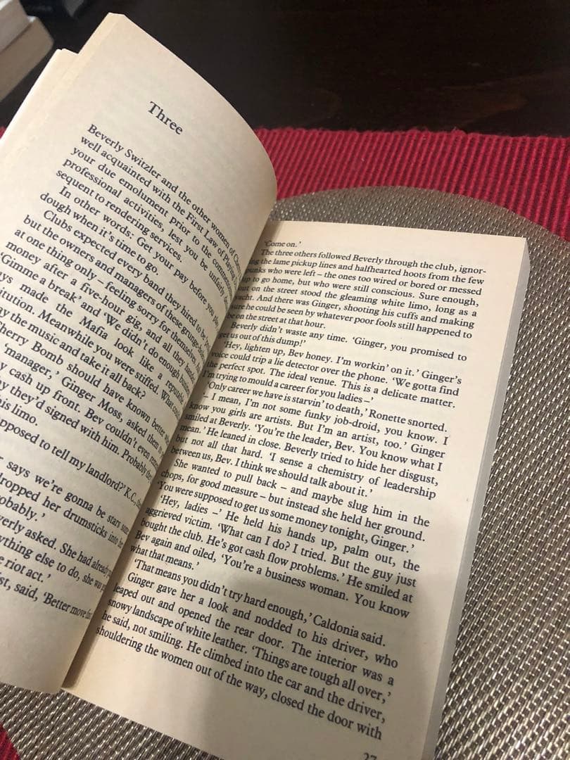 希少　HOWARD THE DUCK Ellis Weiner 洋書